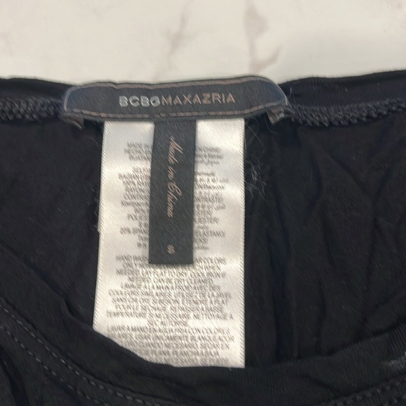 BCBG MaxAzaria Black Flowing Blouse - Picture 3 of 4